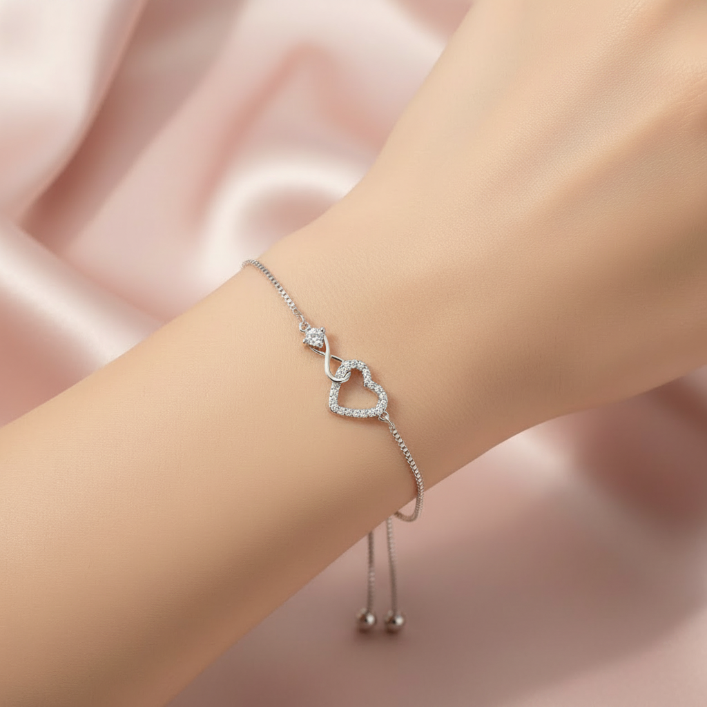 Bracelet on wrist - no logo
