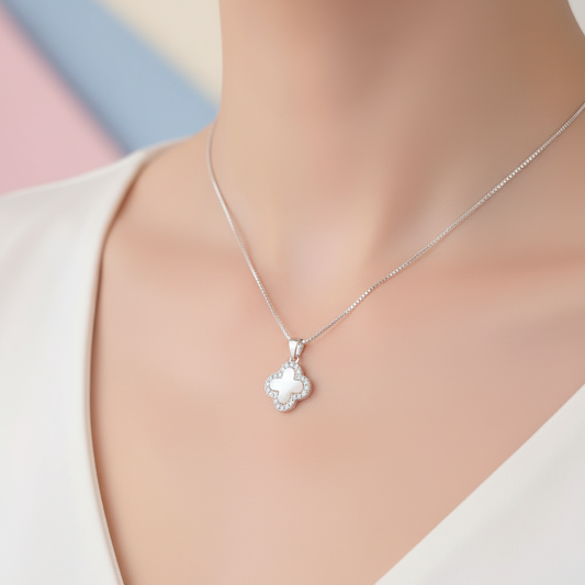 Clover necklace on neckline