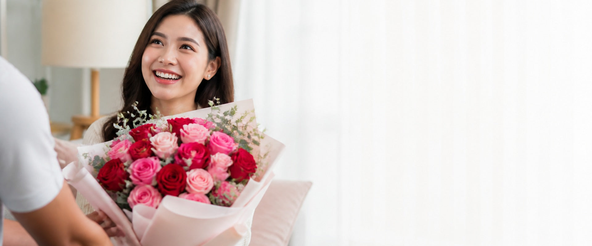 Send Gifts to Thailand